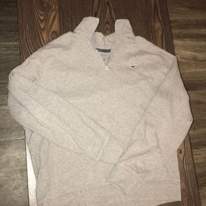 vineyard vines sweatshirt